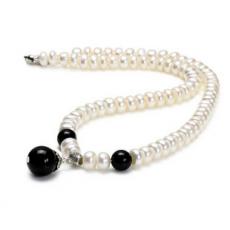 fresh water pearl necklaces